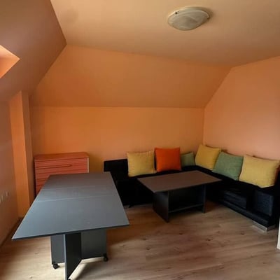 Alquiler de un apartamento acogedor y espacioso, 120 m², Varna, Bulgaria